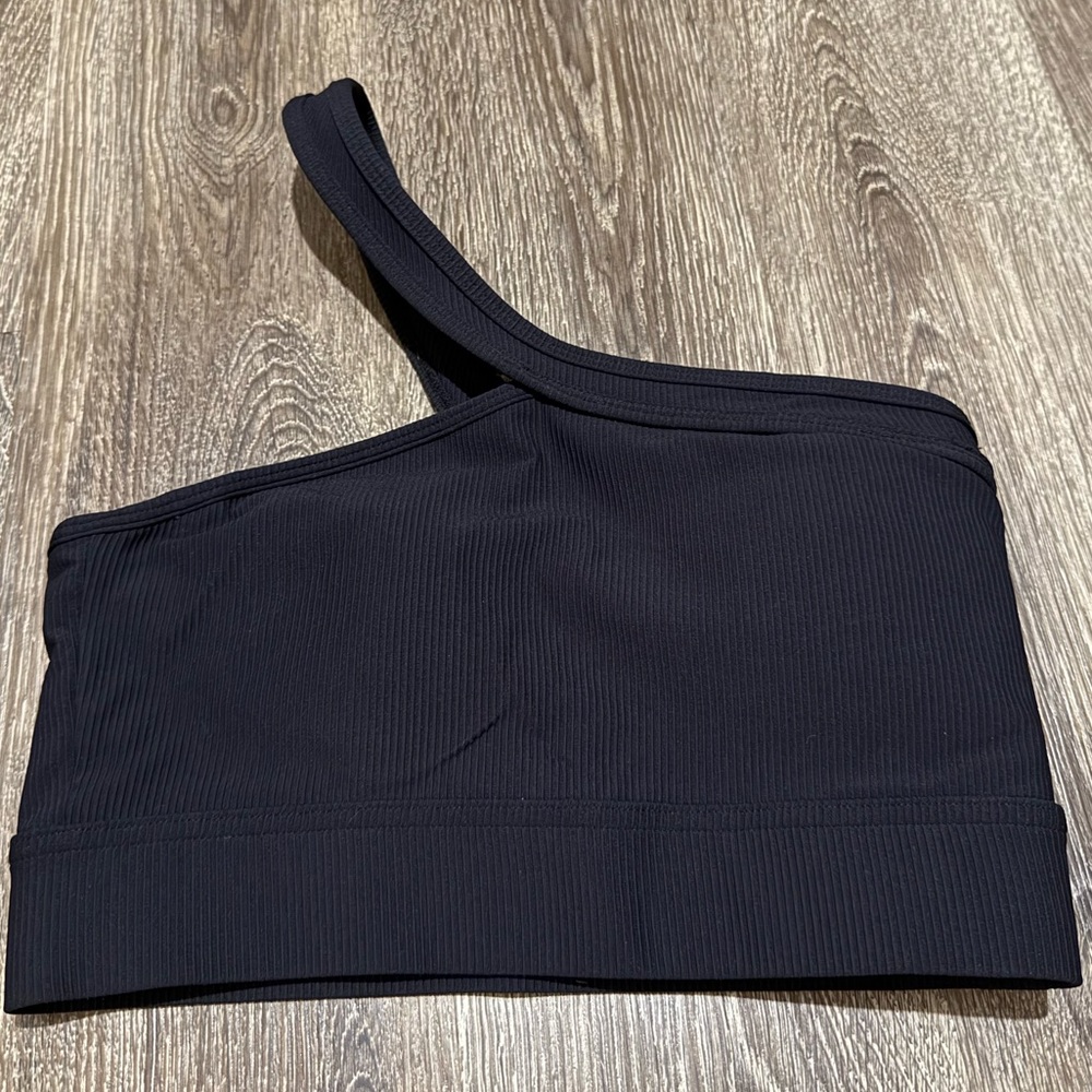 Black One-Shoulder Crop Top